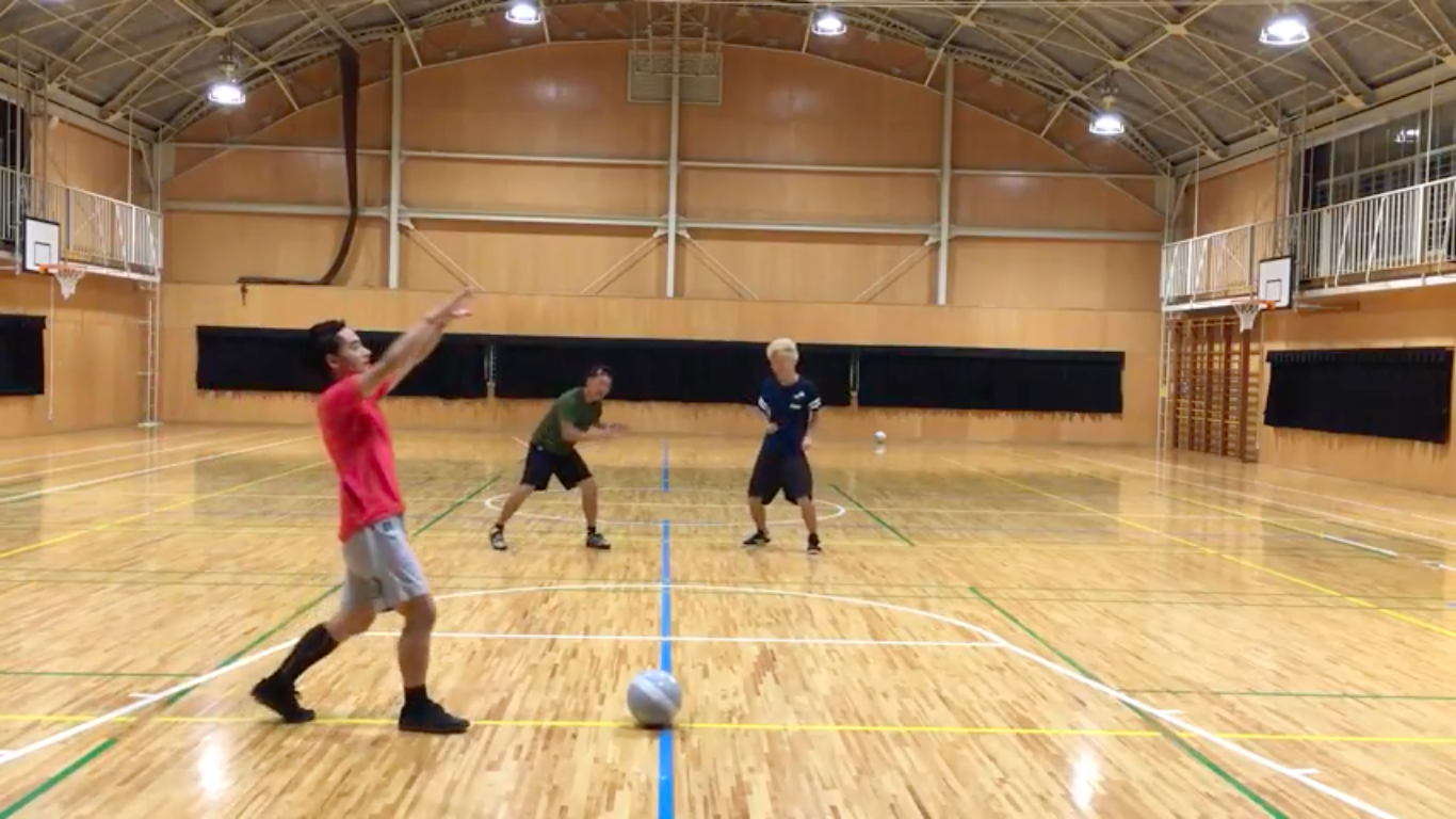背中!お尻!チームワーク!